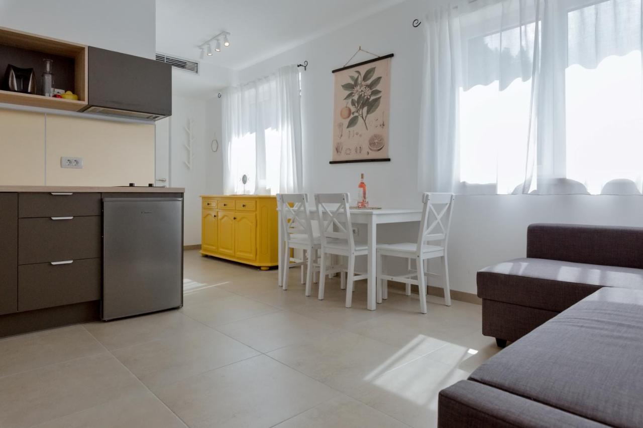 Apartments Ivica Omis Ngoại thất bức ảnh