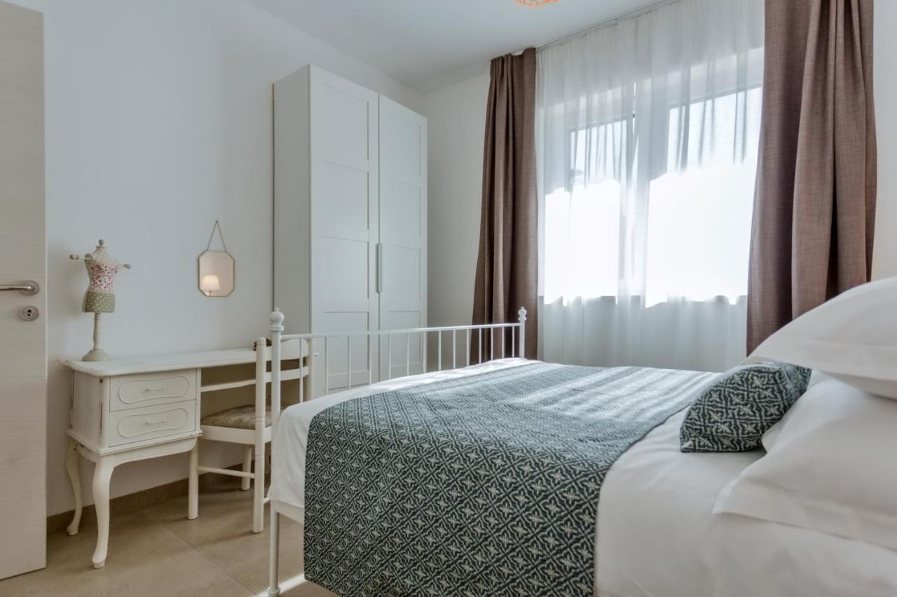 Apartments Ivica Omis Ngoại thất bức ảnh